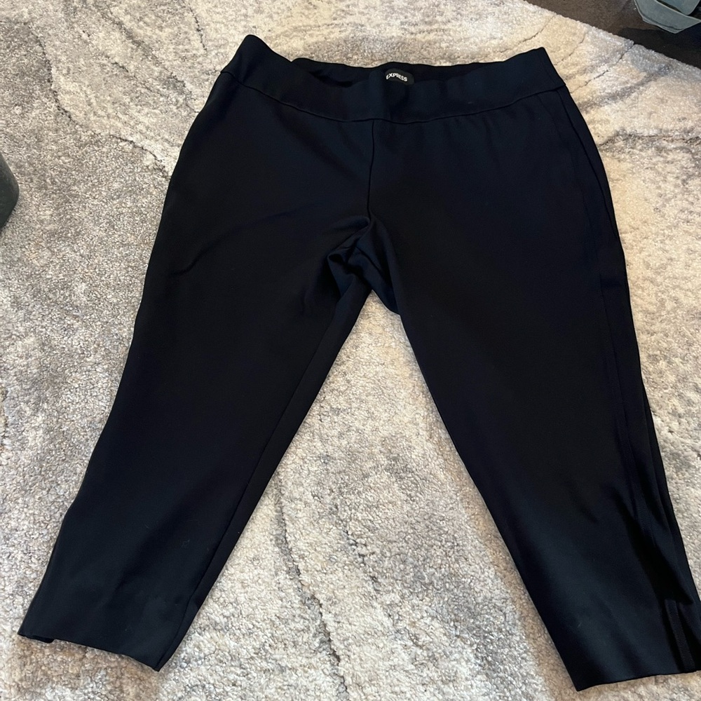Express Black Columnist Ankle Pant - XL never worn!